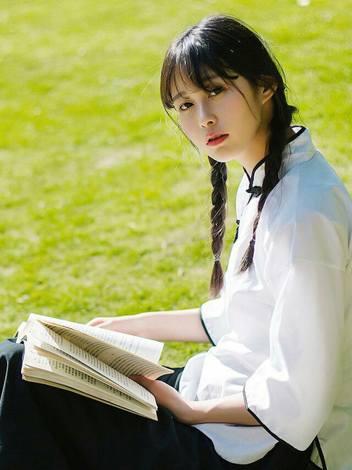 九游娱乐APP-场馆照明系统全面升级保障夜场比赛清晰呈现，室内场馆照明亮度标准